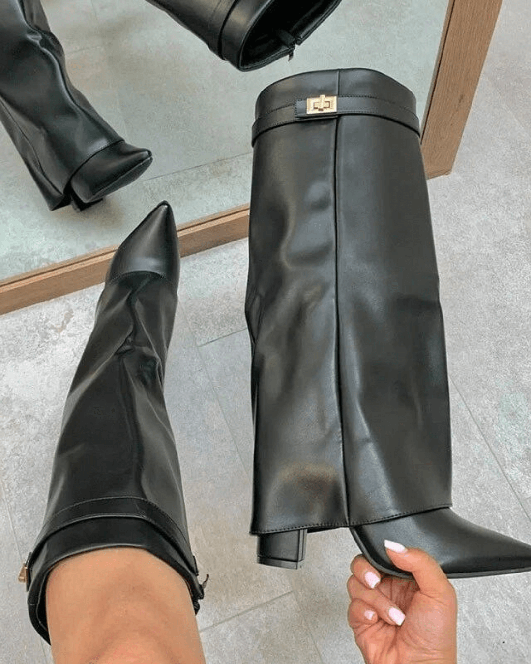 Seame CH - Rochelle Leather Boots - Shoes - none